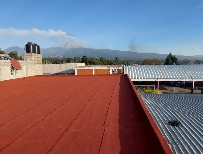 <h2>Image with banners</h2>